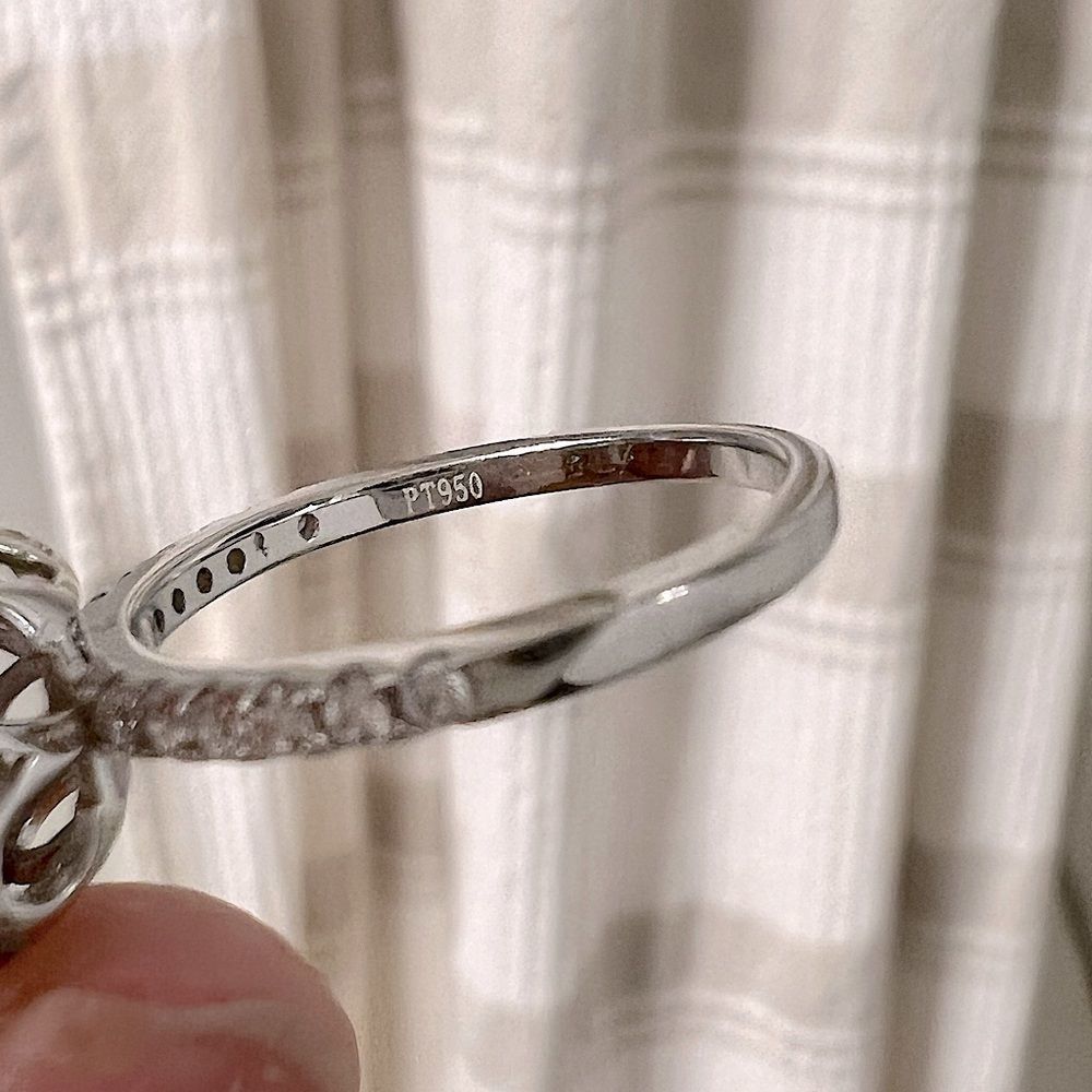 Platinum outlined pave diamond bridal ring set - Picture 3 of 8